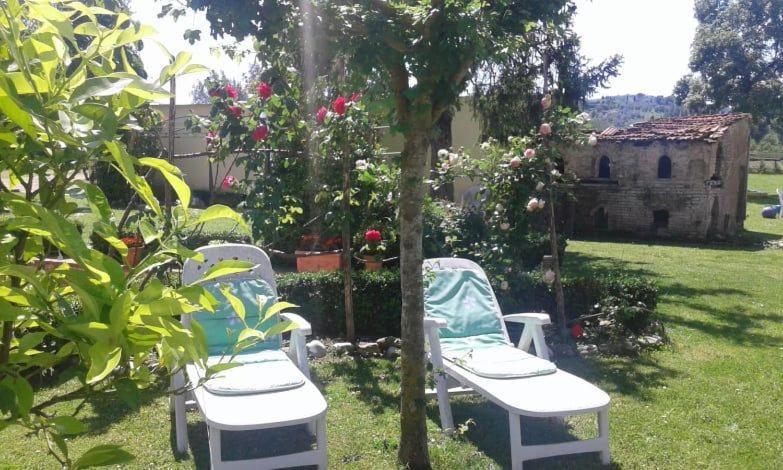 Bed and Breakfast Casale Dei Cento Acri Флоренция Экстерьер фото